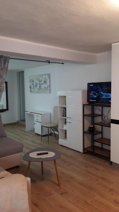 Apartmani Gojevic Vodice Luaran gambar