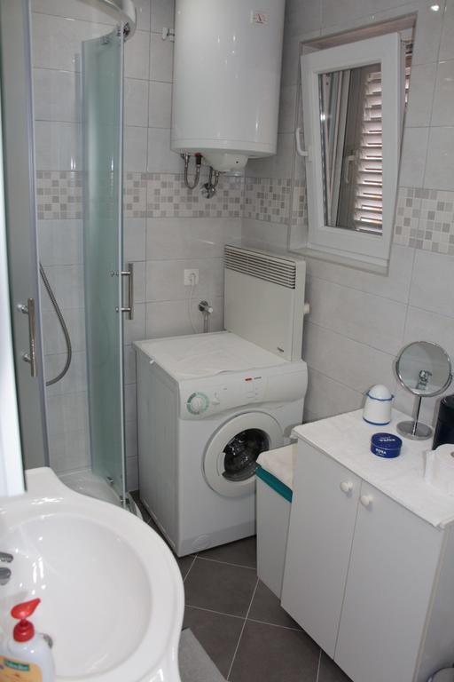 Apartmani Gojevic Vodice Luaran gambar