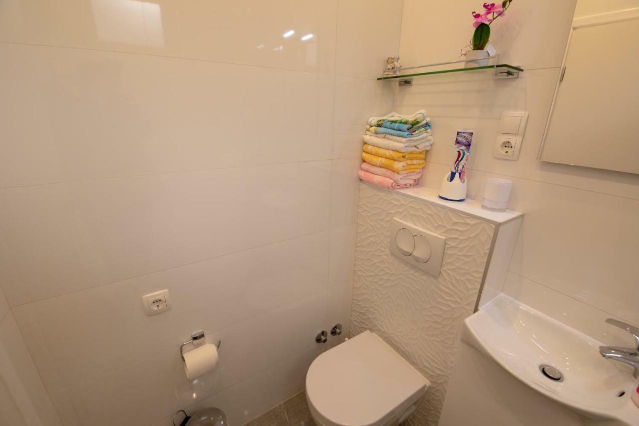 Apartmani Gojevic Vodice Luaran gambar