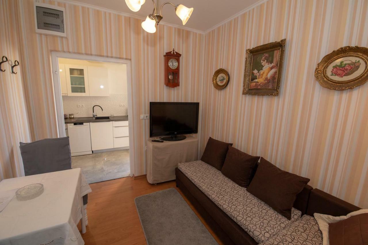 Apartmani Gojevic Vodice Luaran gambar