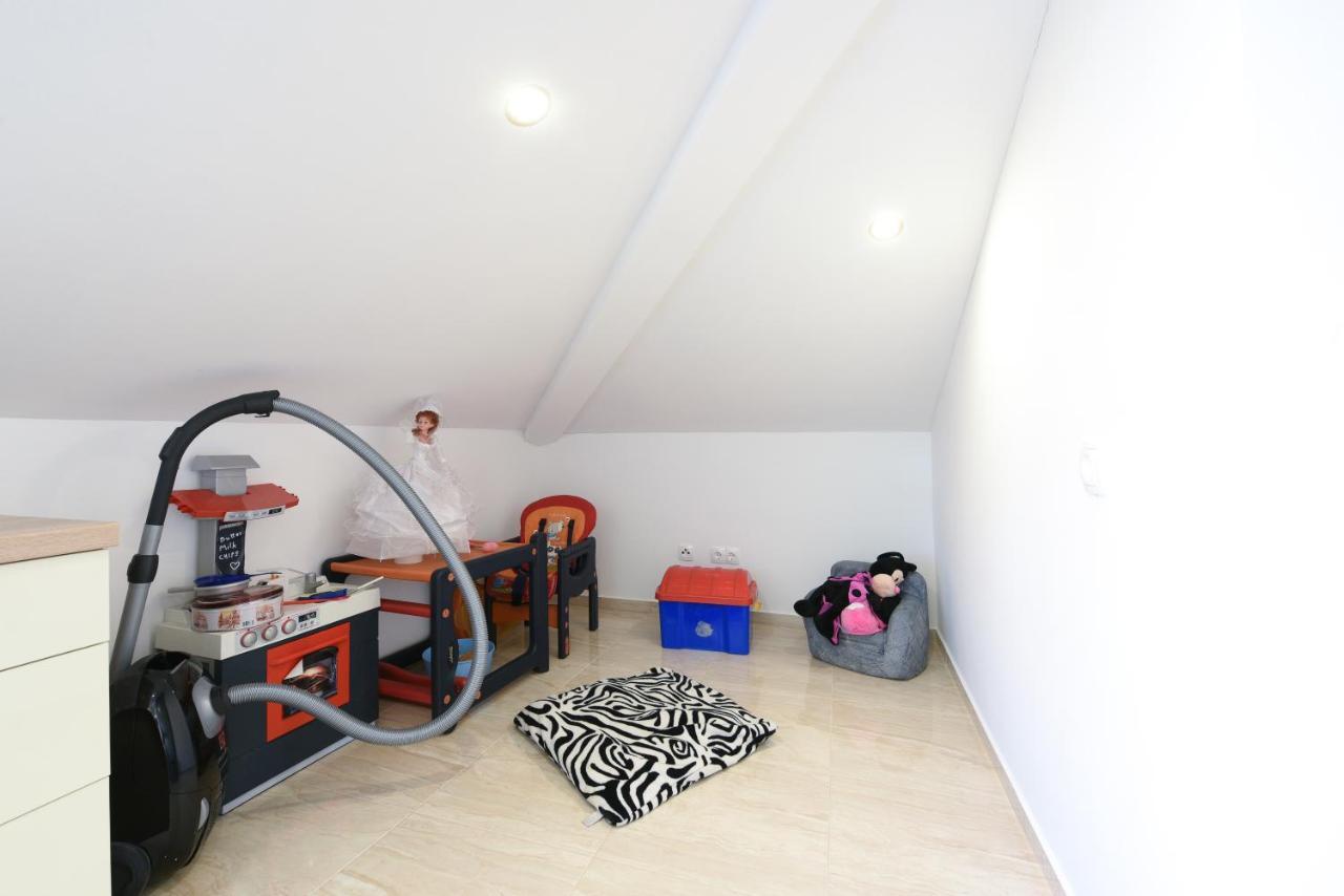 Apartmani Gojevic Vodice Luaran gambar
